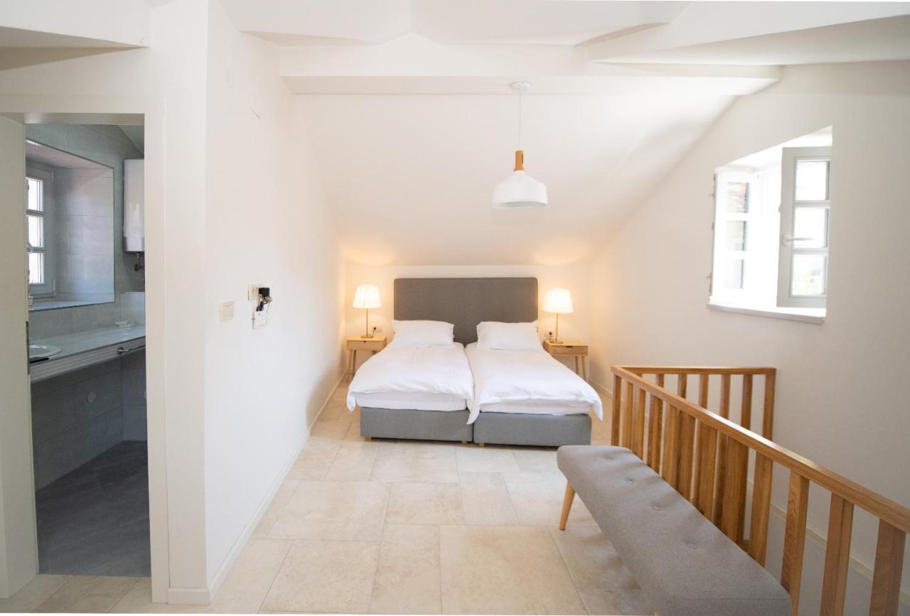 Apartament Katareo